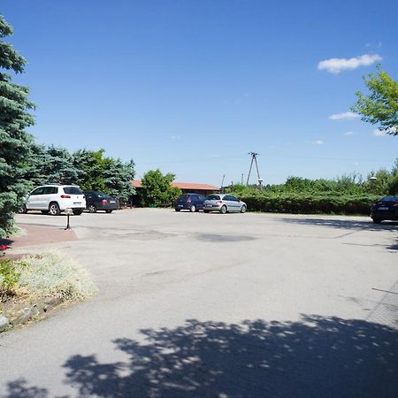 Hotel Kot Siestrzen ภายนอก รูปภาพ