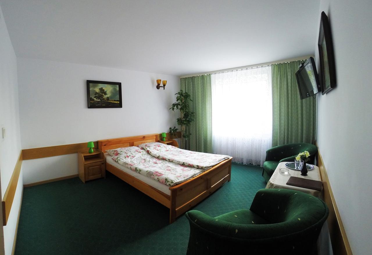 Hotel Kot Siestrzen ภายนอก รูปภาพ