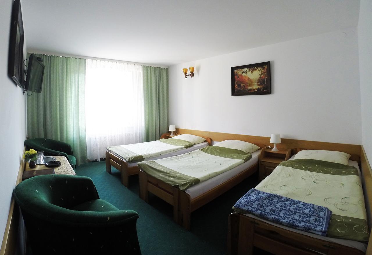 Hotel Kot Siestrzen ภายนอก รูปภาพ